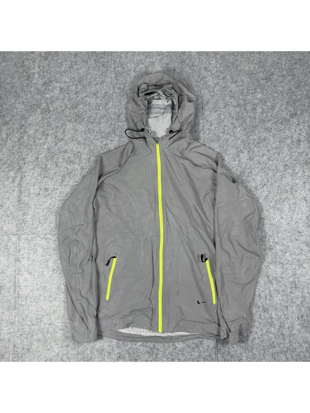 Women's Nike Allover Flash 3M Running Jacket 574832-070 Medium Reflective Volt